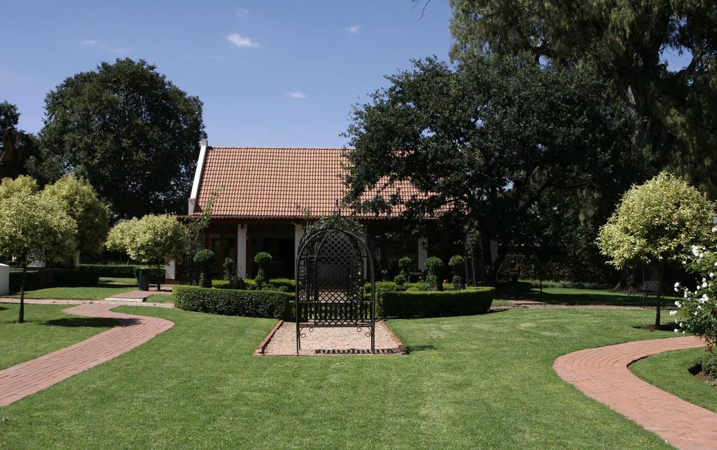River Meadow Manor Centurion Dış mekan fotoğraf