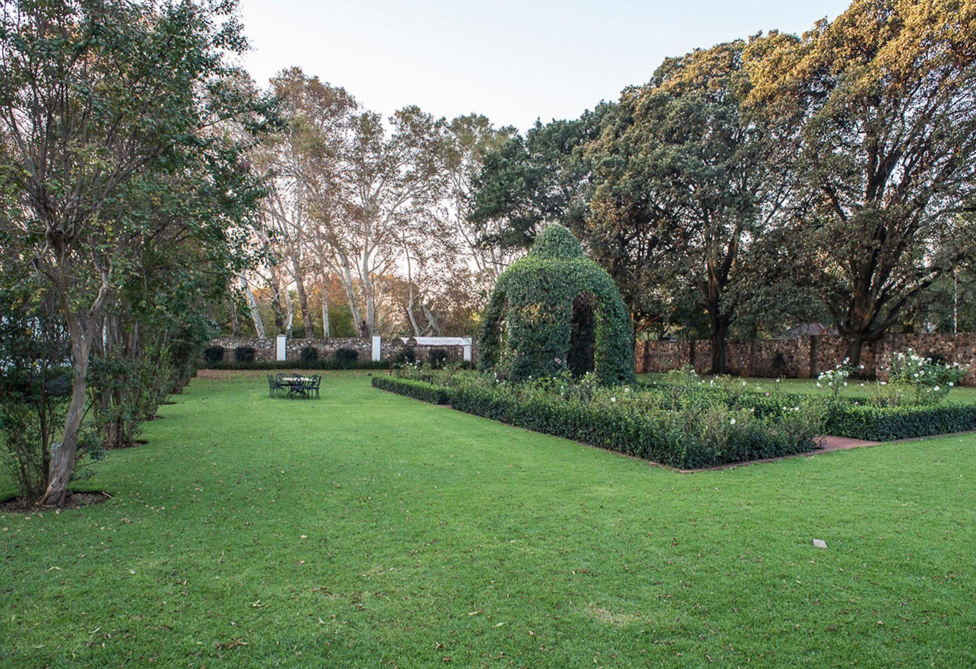 River Meadow Manor Centurion Dış mekan fotoğraf
